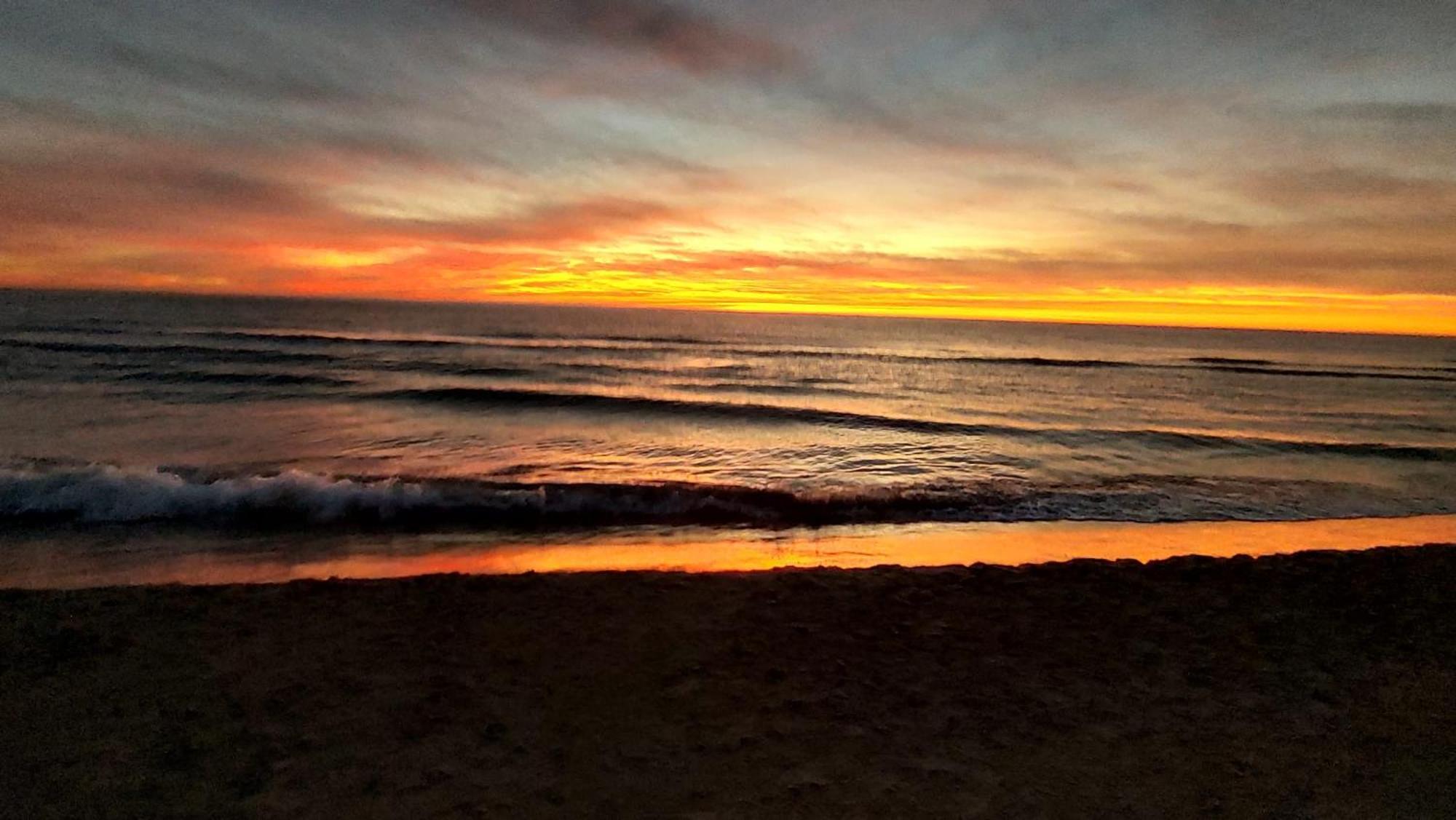 Bungalow "Sol y Mar II" El Campello Bagian luar foto